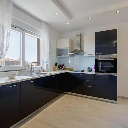 Ferienwohnung Sunny Garden Adria Split Exterior foto